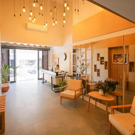 Krem Marin Apartmán Çeşme
