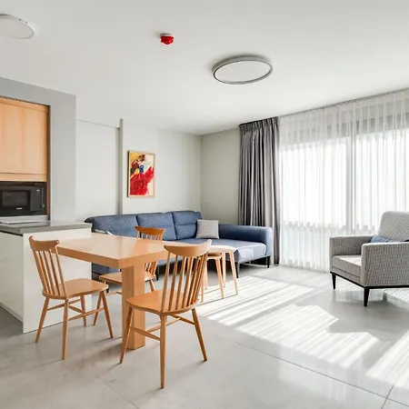 Krem Marin Apartmán Çeşme