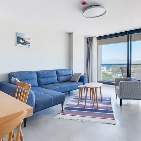Lejlighed Krem Marin Çeşme
